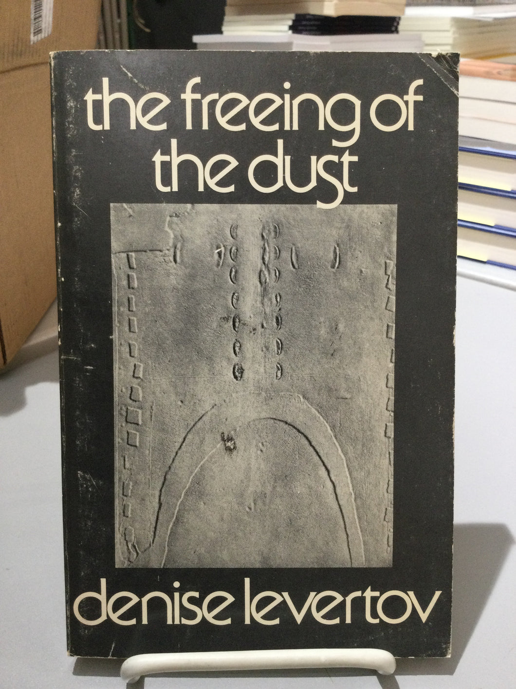 Levertov, Denise: The Freeing of the Dust [used paperback]