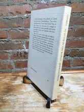 [Rare] Hamill, Sam: At Home in the World: Essays by Sam Hamill [used paperback]