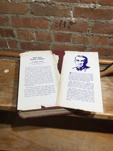 Service, Robert: The Complete Poems of Robert Service [used hardcover]