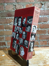 Ed: Hine, Daryl; Parisi, Joseph: The Poetry Anthology 1912-1977 [used paperback]