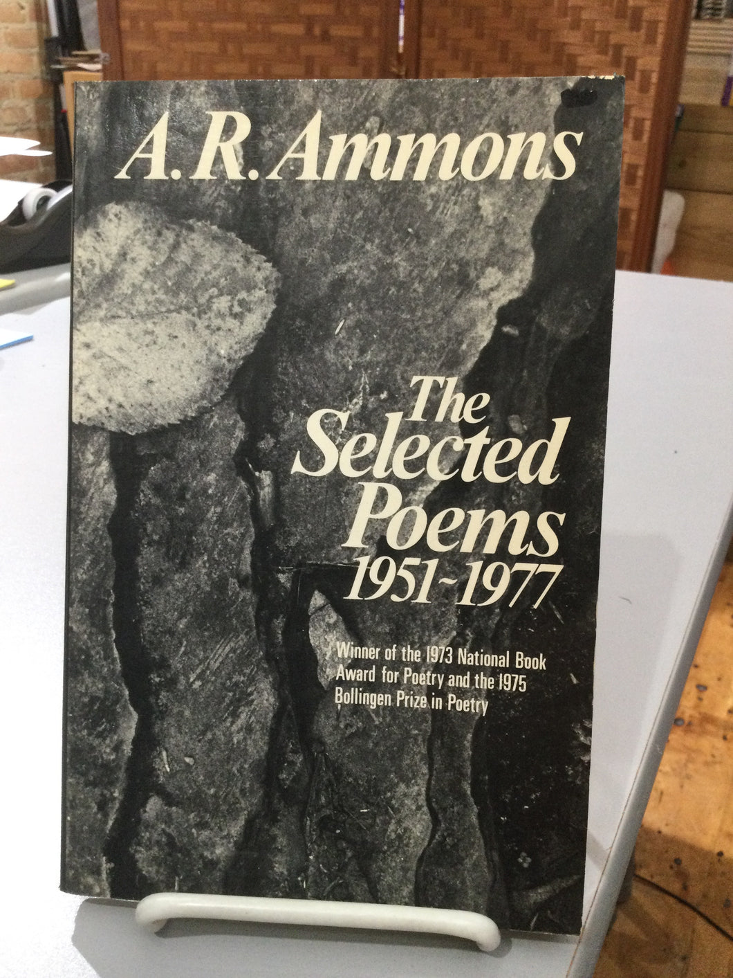 Ammons, A. R.: The Selected Poems 1951-1977 [used paperback]