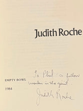 [Rare] Roche, Judith: Ghosts [used paperback]