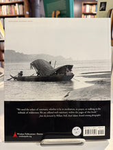 O'Connor, Mike (tr.): Where the World Does Not Follow [used paperback]