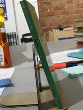 Ed. Bedient, Calvin: Eight Contemporary Poets [used paperback]